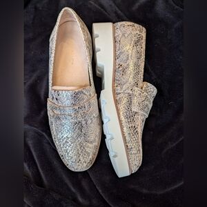 NEW Vionic Cheryl II Loafer